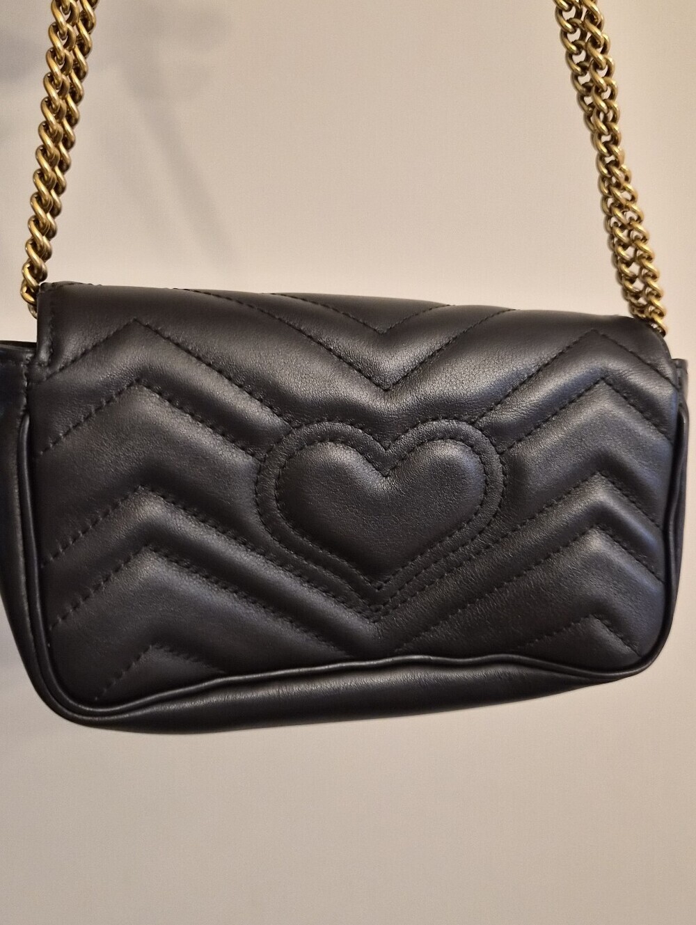 🖤 Gucci GG Marmont Super Mini Chain Crossbody Bag Black Chevron Leather - Picture 6 of 10